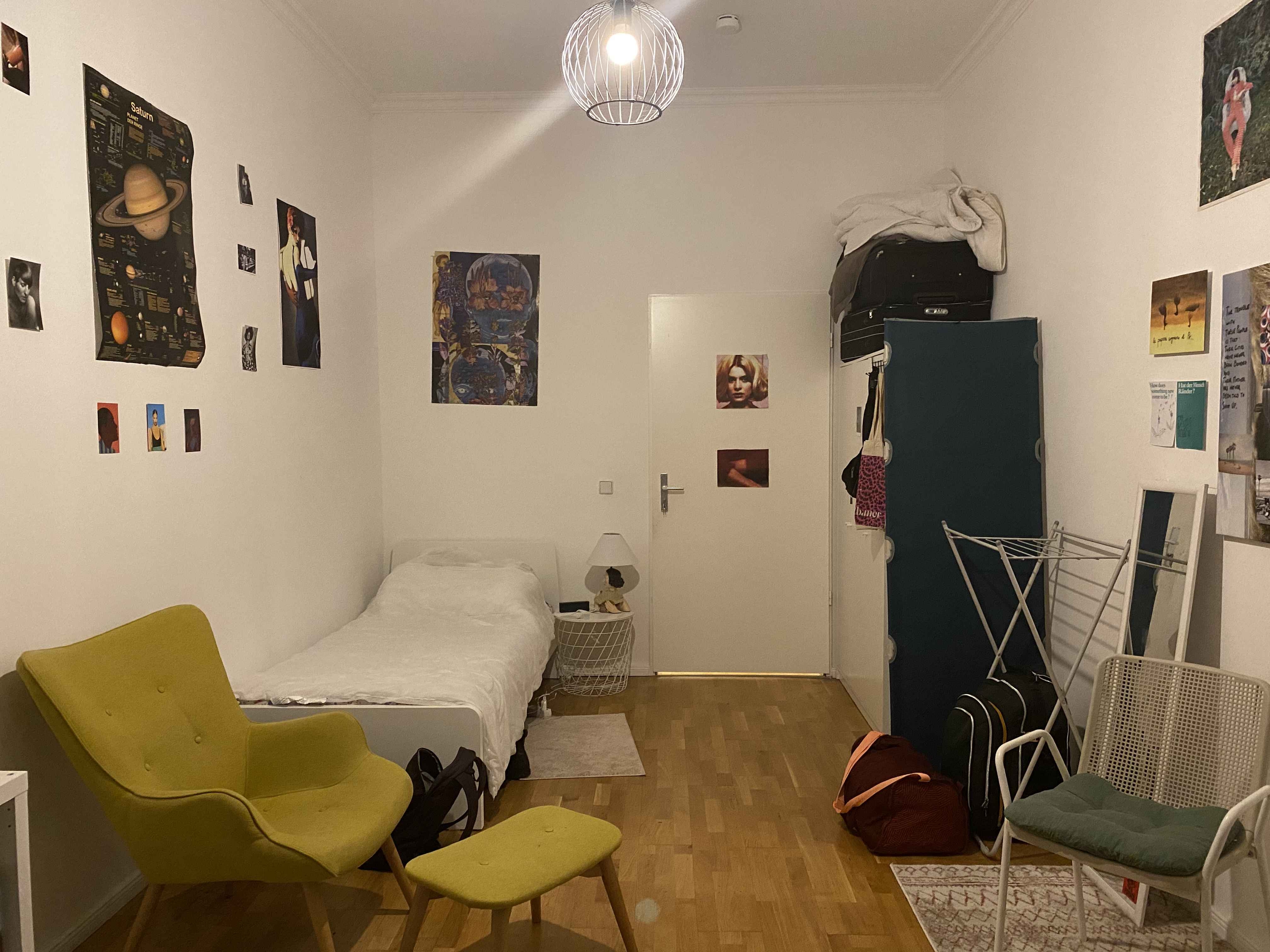 Immagine principale: Spaziosa camera ammobiliata in appartamento condiviso