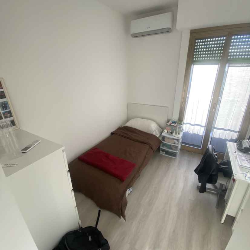 Immagine principale: Affitto stanza singola zona Baggio Milano