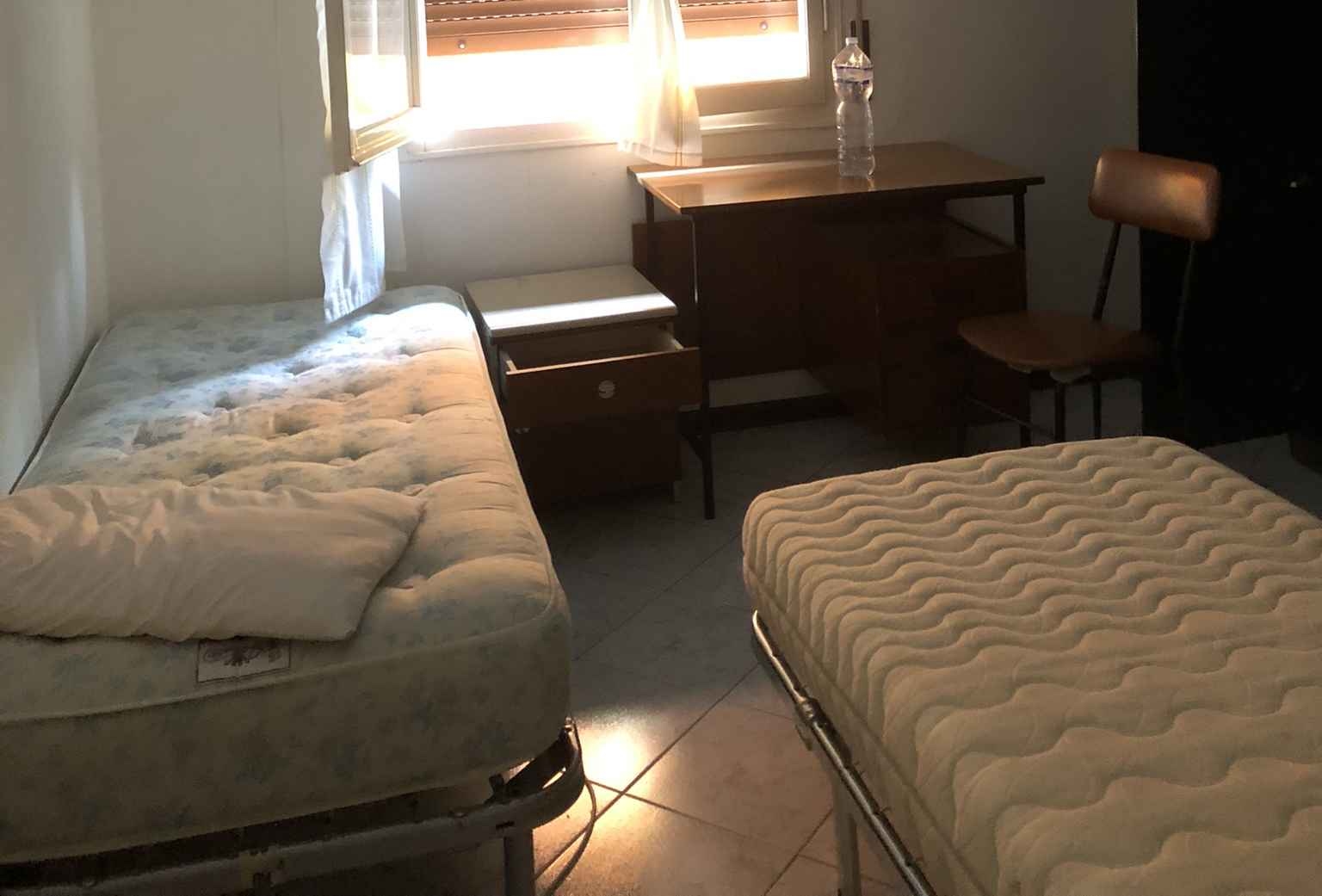 Immagine principale: Affittansi due post letto in camera doppia